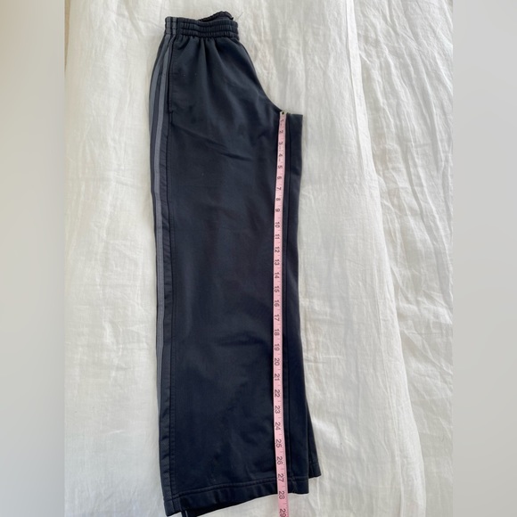 Adidas 3 stripe track pant - Picture 11 of 12